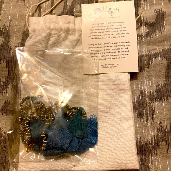 Bluma Project LUNA NECKLACE in Lagoon - Picture 3 of 4